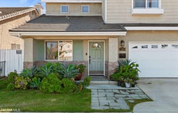 21050 Saticoy Street, Canoga Park, CA 91304