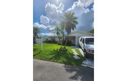 4200 NW 47th St, Tamarac, FL 33319