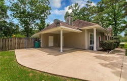 20012 Twin Oaks Drive, Hammond, LA 70403