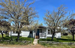 1524 Riverview Dr., Yreka, CA 96097