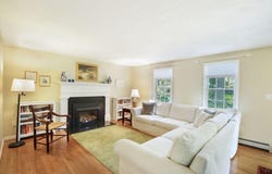 3 Old Barn Lane, Forestdale, MA 02644