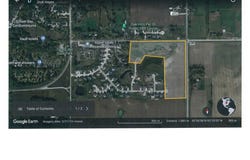 S 27th Ave & South 8th St, Clear Lake, IA 50428