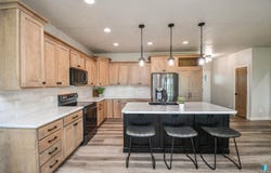 847 Melissa Ave, Harrisburg, SD 57032