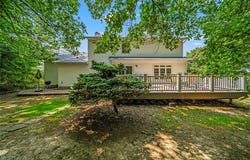10121 S Hampton Court, Concord, OH 44060