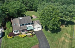 320 Kelly Dr, Galloway Township, NJ 08205