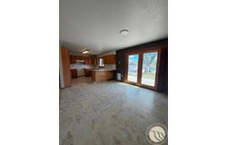 251 E 1st Ave. N, Columbus, MT 59019