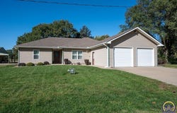 25 Walnut ST, Reading, KS 66868