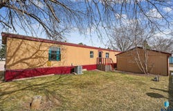 607 Bobwhite Pl, Sioux Falls, SD 57107