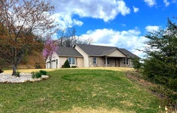 956 S LAKEWOOD Drive, RIDGELEY, WV 26753