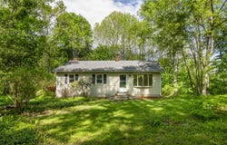 19 Robin Road, Edgecomb, ME 04556