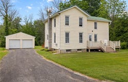 5993 S Geneva Road, Sodus, NY 14551