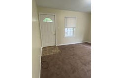 617 GRUBERT AVE, STAUNTON, VA 24401