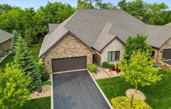 11024 Lake Central Drive, St. John, IN 46373
