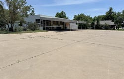 230 N Louis Tittle Avenue, Mangum, OK 73554