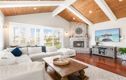 202 Avenue H, Redondo Beach, CA 90277