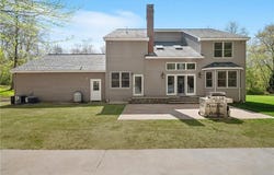 825 Woonsocket Hill, North Smithfield, RI 02896