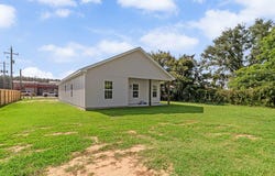 260 CENTRAL ST, Baxley, GA 31513