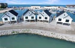 545 W Lakeshore Drive unit: 10, Port Clinton, OH 43452