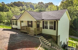 16 Meadows Town Road, Leicester, NC 28748