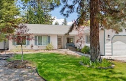 5736 Black Bear Ct, Weed, CA 96064-0000