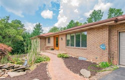 3925 Northampton Road, Cuyahoga Falls, OH 44223
