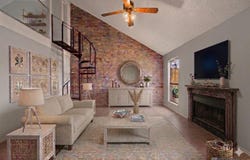 8826 Pecan Tree Dr, Baton Rouge, LA 70810