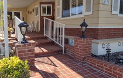 27 Tahquitz Drive, Camarillo, CA 93012