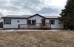 S7304 Sandusky Road, Hillpoint, WI 53937