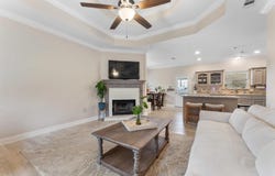 2555 Fairgate Dr, Baton Rouge, LA 70816