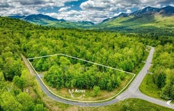 29 Outlook Lane, Wilmington, NY 12997