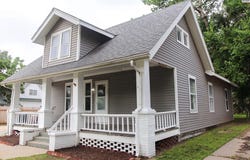 2305 N Monroe St, Hutchinson, KS 67502