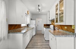 423 W Park Street, Grants Pass, OR 97527