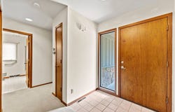 2184 W Collingswood Drive, Beloit, WI 53511