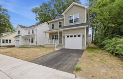 30 Goldenrod, Springfield, MA 01109