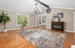 1820 Apple Tree, Sedalia, MO 65301