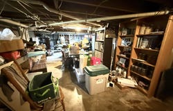 1313 N STATE Street, Marion, IL 62959