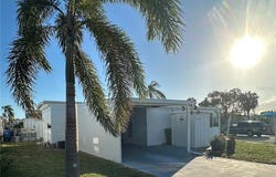 2301 16TH STREET W, BRADENTON, FL 34205