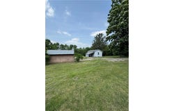 1442 Old Indiana Rd, Burrel/Blacklick, PA 15716