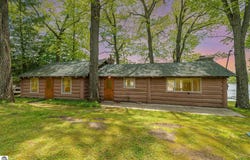 4452 Duesberry Drive, Hale, MI 48739