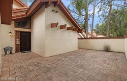 55 VILLAGE Circle, Palm Coast, FL 32164