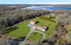 141 Peckham Road, Little Compton, RI 02837