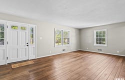 924 WESTVIEW Drive, Springfield, IL 62704-0000