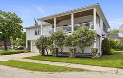 87 S Center Street, Beulah, MI 49617