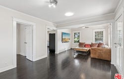 2627 S Cloverdale Ave, Los Angeles, CA 90016