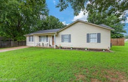 37 W Tracy Street, Bells, TN 38006
