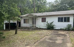 4412 Malloy St, Little Rock, AR 72204-7382