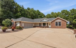 69 McKenzie Drive, Bella Vista, AR 72715