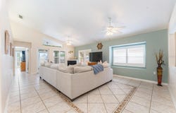 835 SYMPHONY ISLES Boulevard, APOLLO BEACH, FL 33572