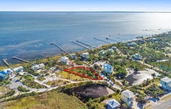 209 Bay Hibiscus Dr, Cape San Blas, FL 32456
