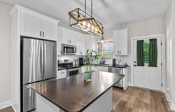 604 E Oakwood Street, Mebane, NC 27302